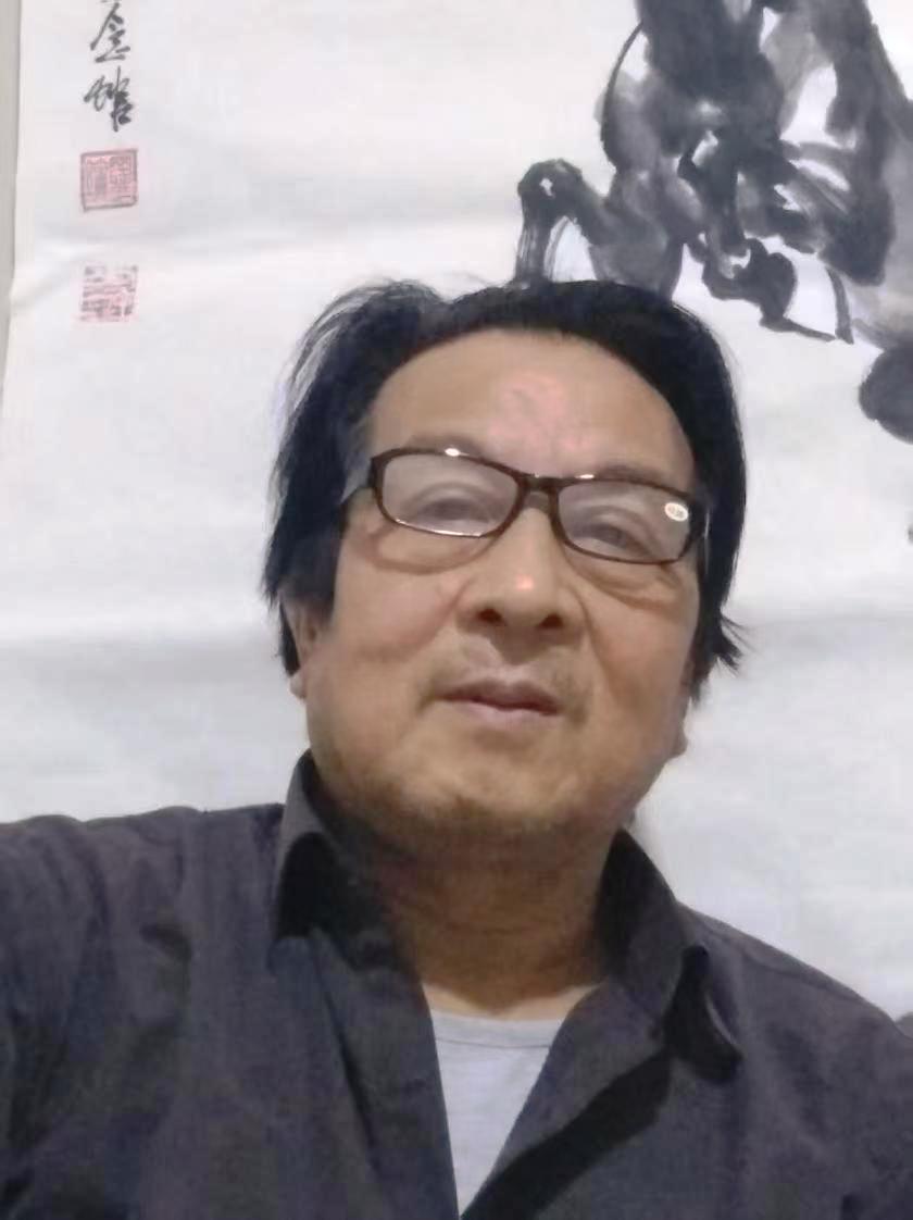 中国十大画马名家之一罗纶
